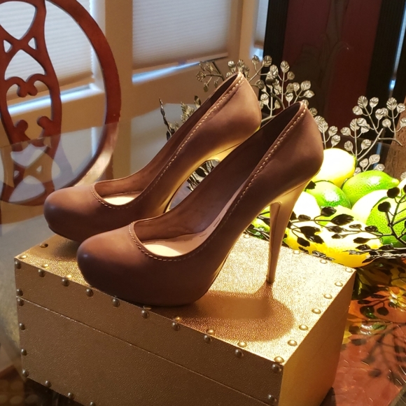 Miu Miu  Heels - Picture 8 of 8